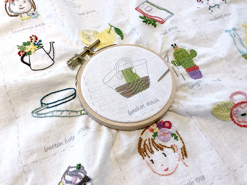 부암동 유금와당박물관 프랑스자수 출장수업 기초스티치북 완성작과 수틀