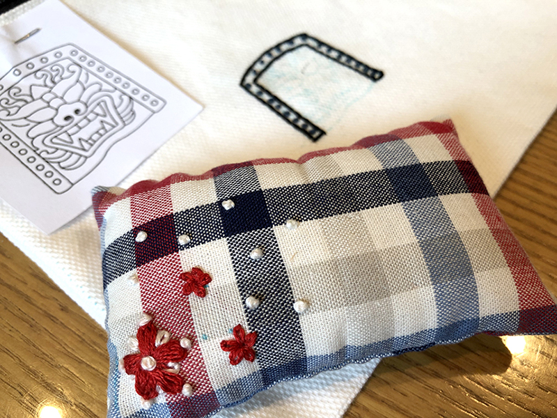 부암동 유금와당박물관 프랑스자수 출장수업 체크무늬 핀 쿠션