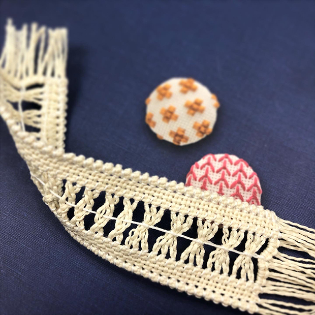 옐로우루시 프랑스자수