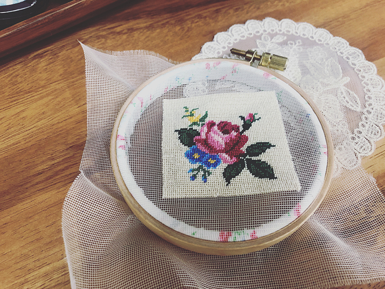 옐로우루시 프랑스자수